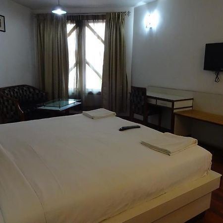 Pleasant Stay Kodai Hotel Pvt. Ltd. Кодайканал Экстерьер фото