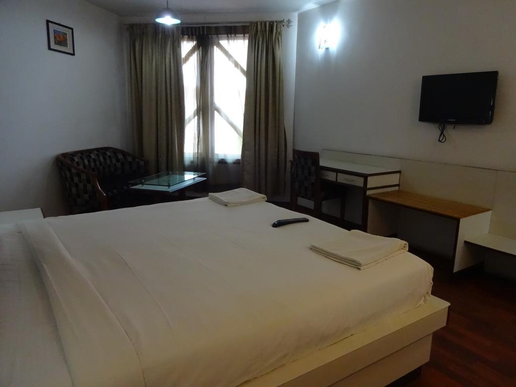 Pleasant Stay Kodai Hotel Pvt. Ltd. Кодайканал Экстерьер фото
