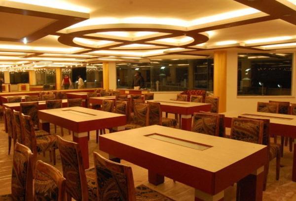 Pleasant Stay Kodai Hotel Pvt. Ltd. Кодайканал Экстерьер фото