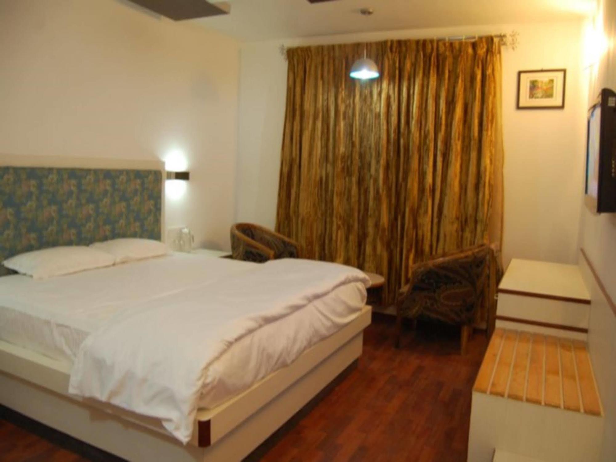 Pleasant Stay Kodai Hotel Pvt. Ltd. Кодайканал Экстерьер фото